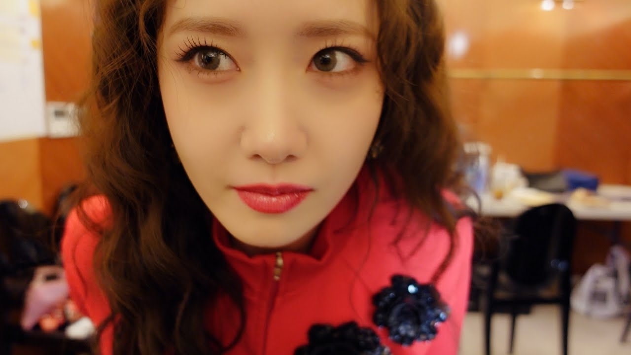 A moment captured by Yoona (Girls' Generation)'s fan