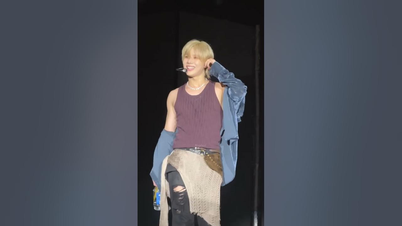 A moment captured by Taemin (SHINee)'s fan