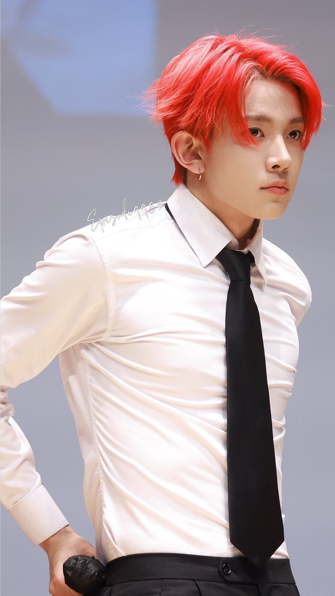Today's most popular wallpaper in the Heeseung (ENHYPEN) community