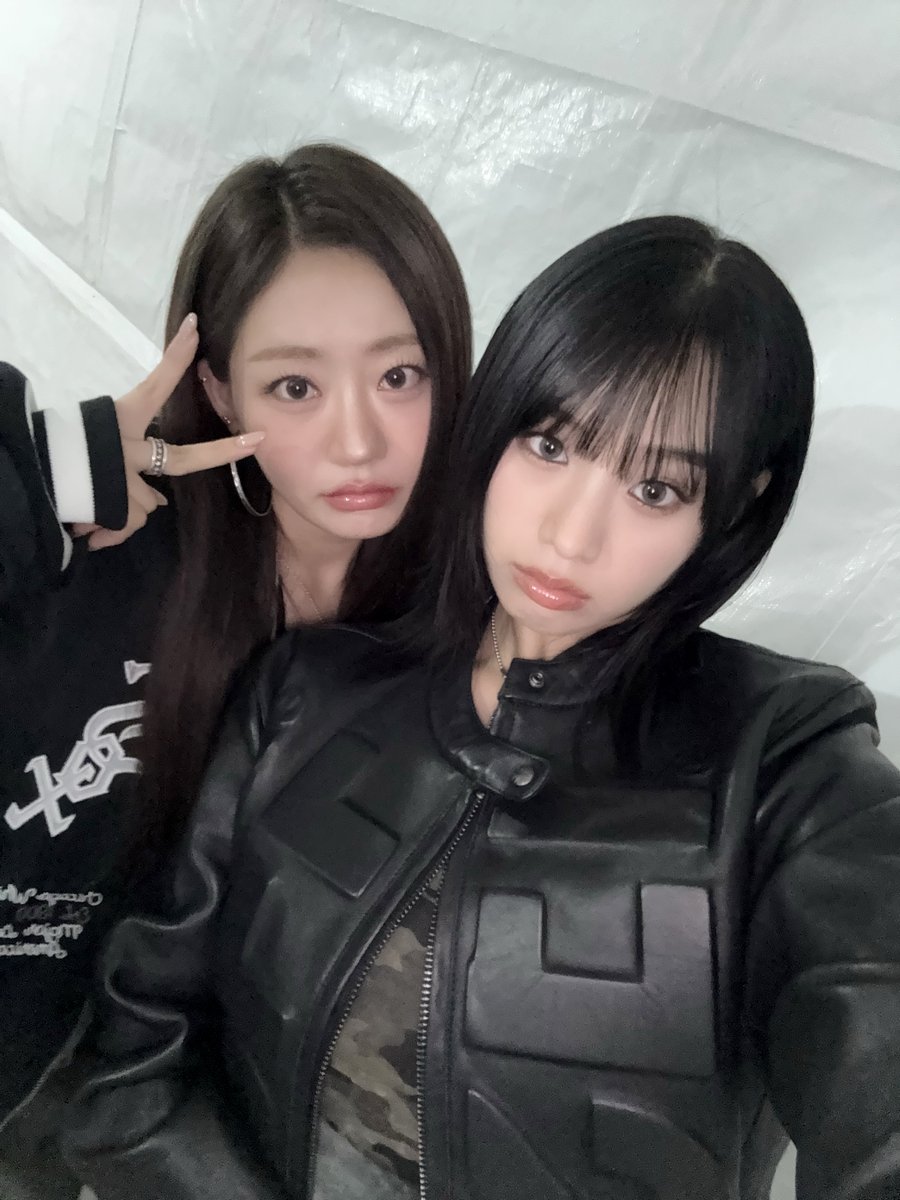 Recent activity shot of KISS OF LIFE