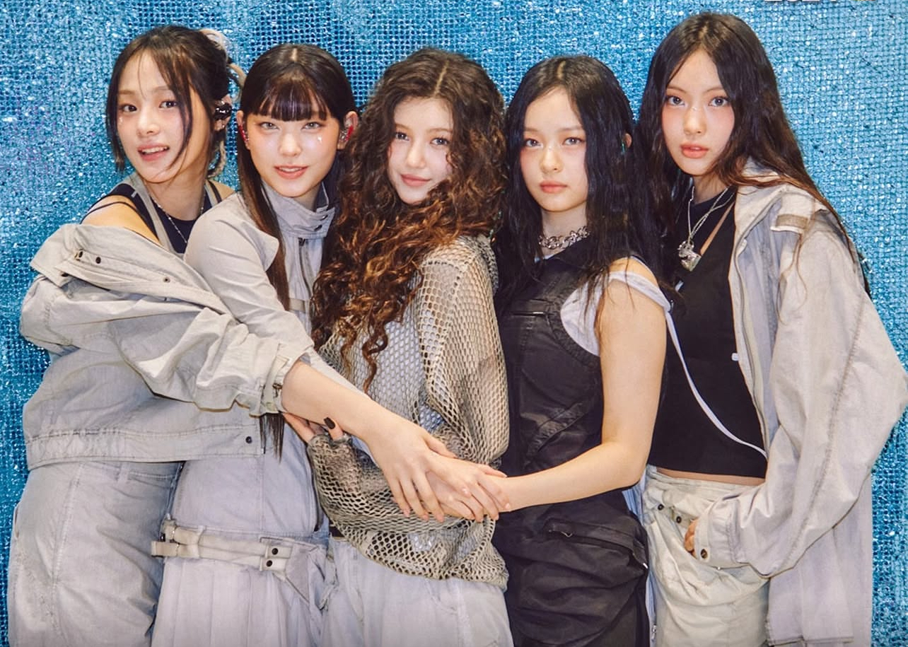 Recent activity shot of NewJeans