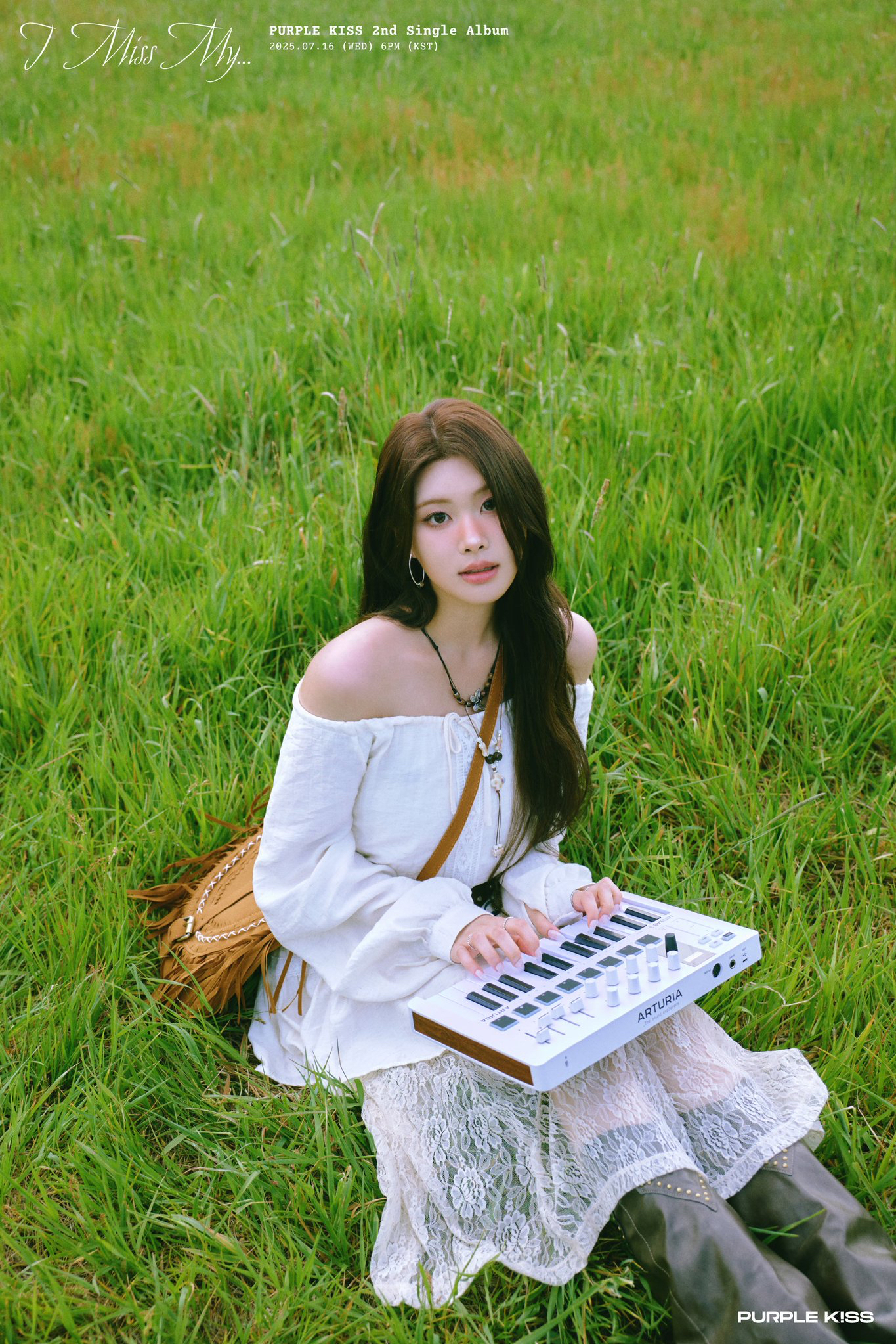 Behind-the-scenes cut of PURPLE K!SS