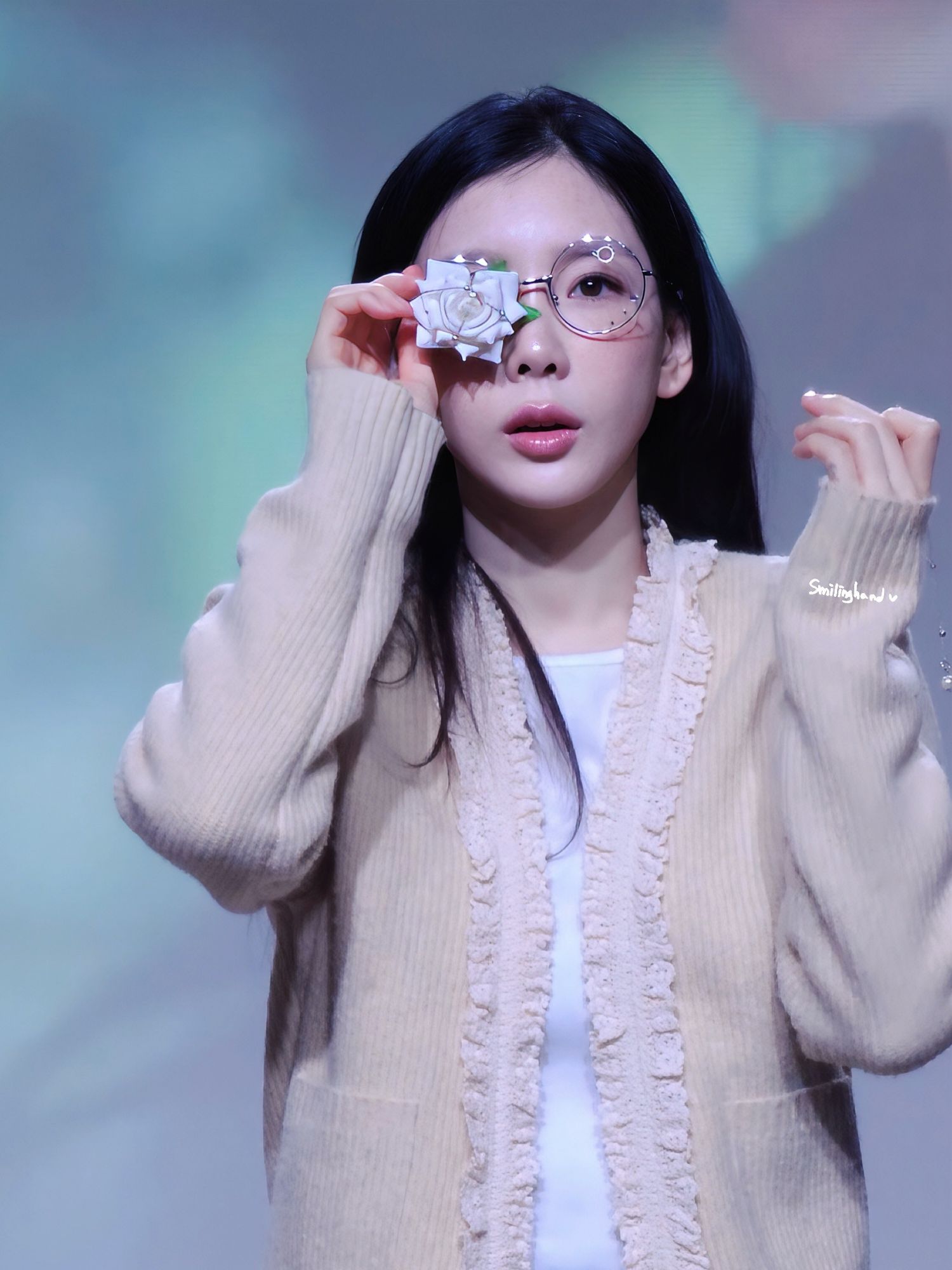 A moment captured by Taeyeon (Girls' Generation)'s fan