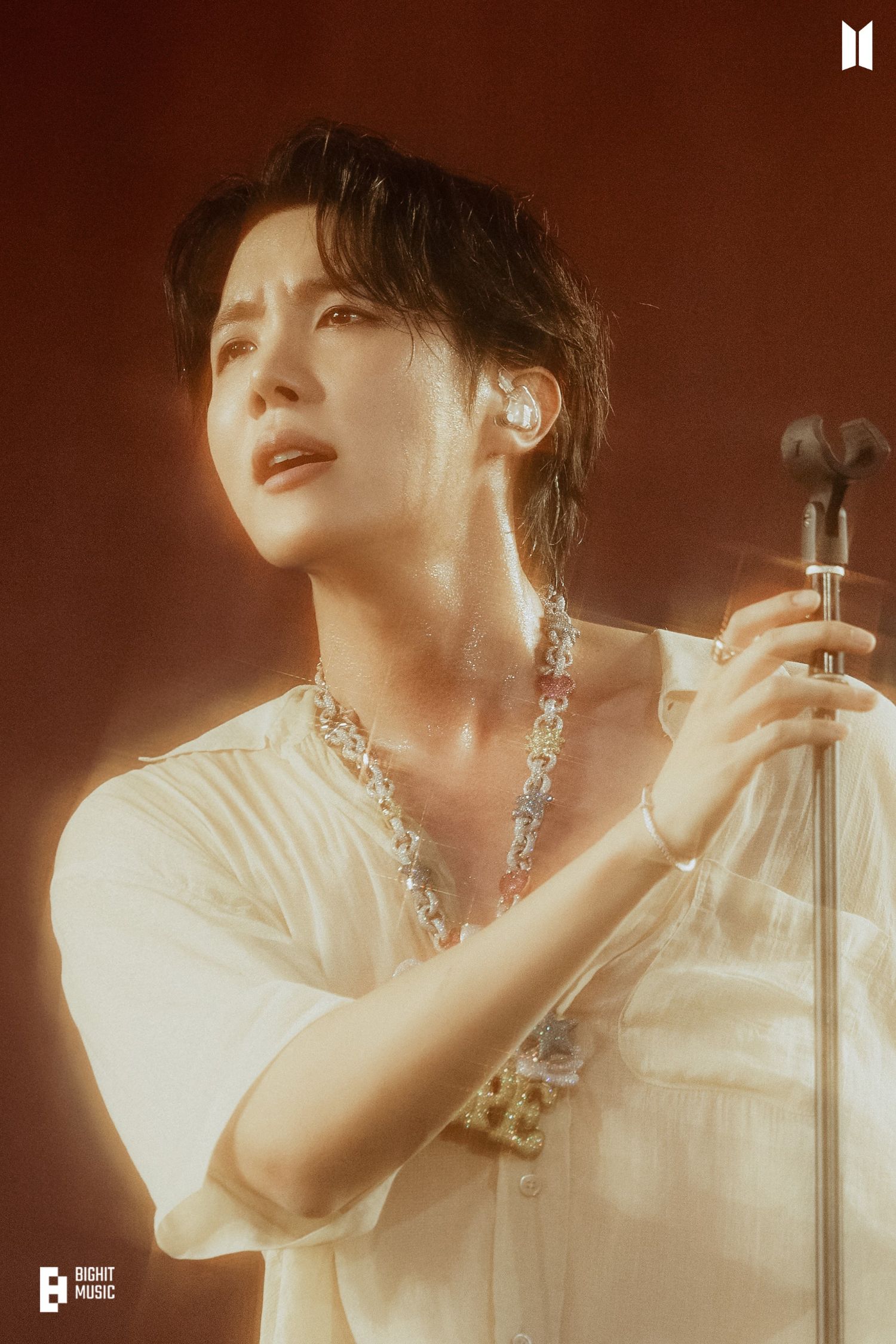 J-hope (防彈少年團)的最新活動照片