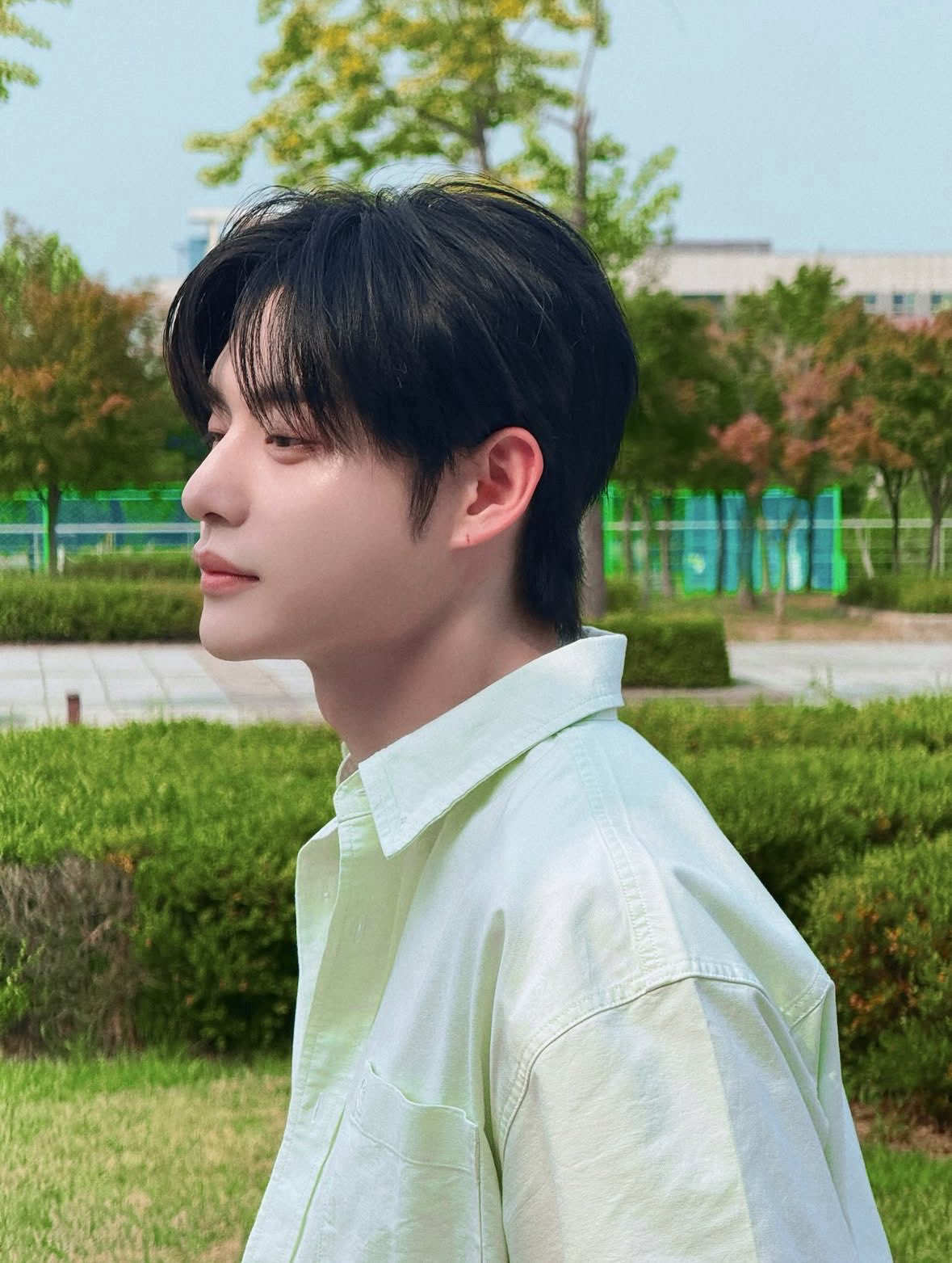 A moment captured by Kim Jiwoong (ZEROBASEONE)'s fan