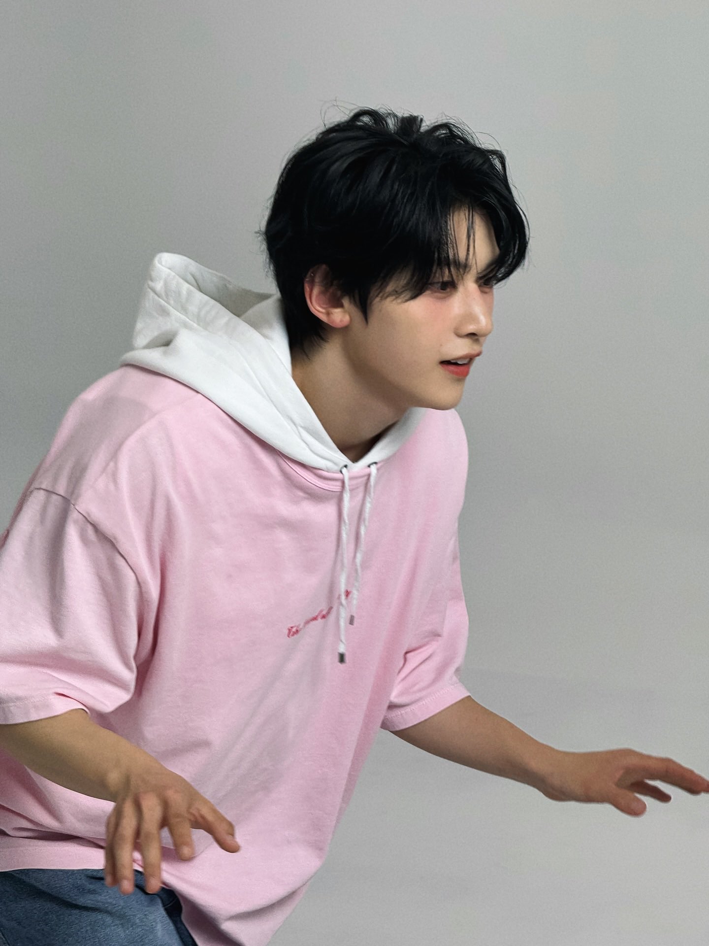 Recent activity shot of Seok Matthew (ZEROBASEONE)