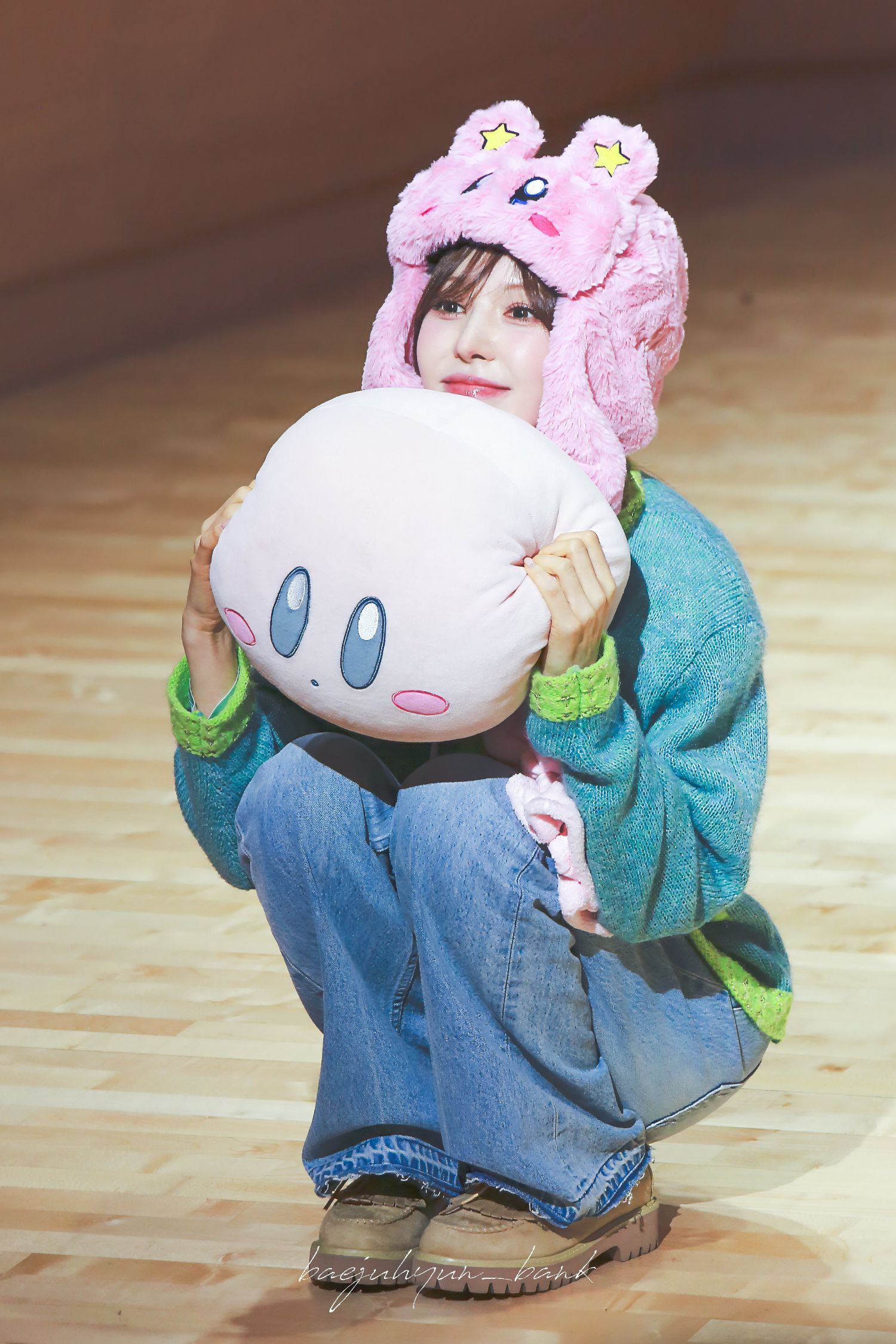 Behind-the-scenes cut of Wendy (Red Velvet)