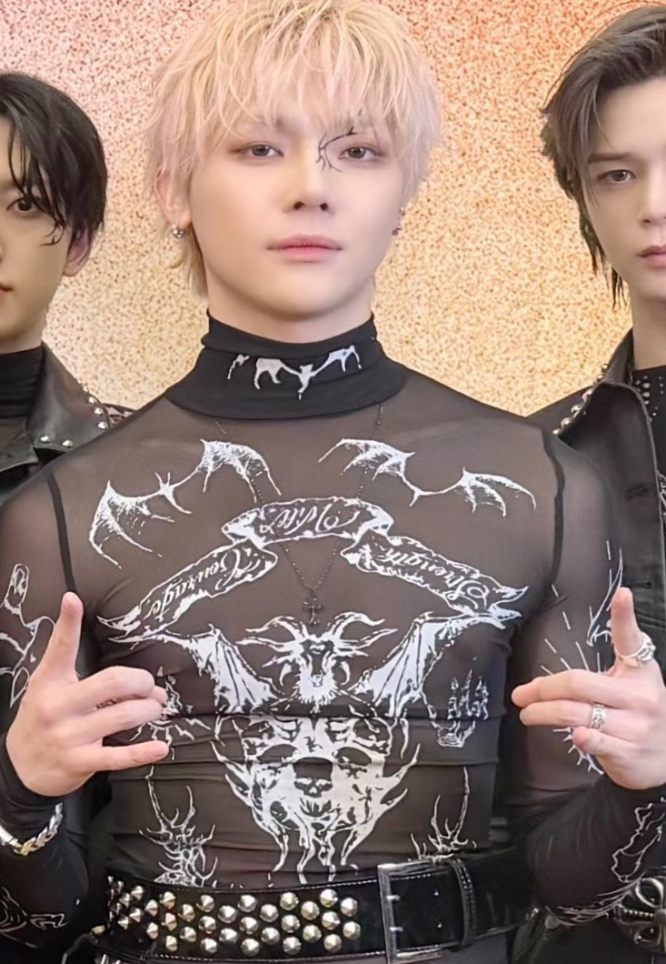 Latest photo of Nicholas (&TEAM)