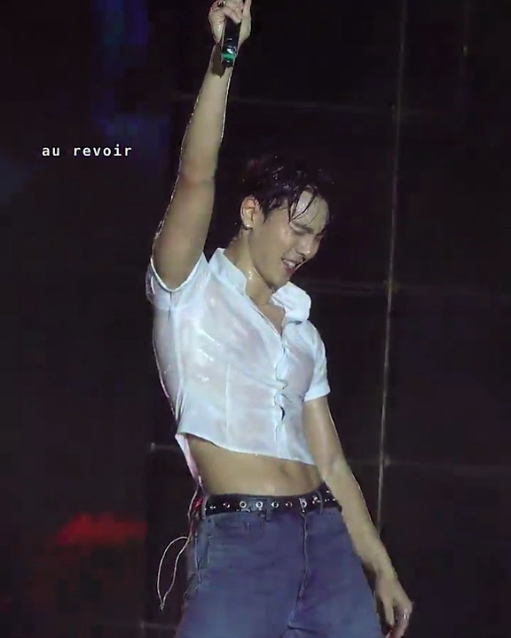 Popular K-POP post loved by fans