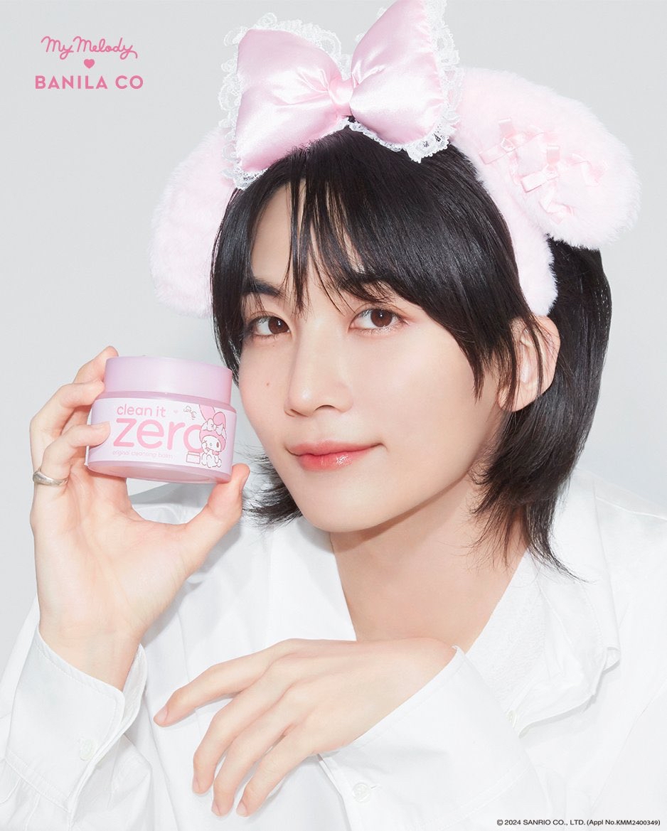 A moment captured by Jeonghan (SEVENTEEN)'s fan