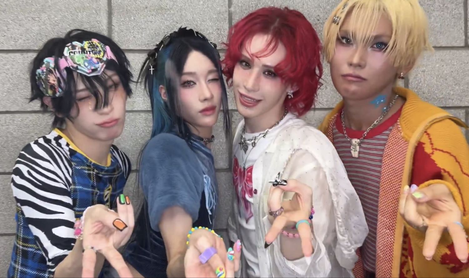 Latest photo of XLOV