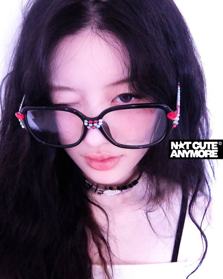 Latest photo of ILLIT