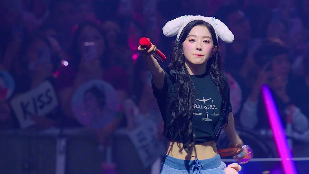 Recent activity shot of Red Velvet