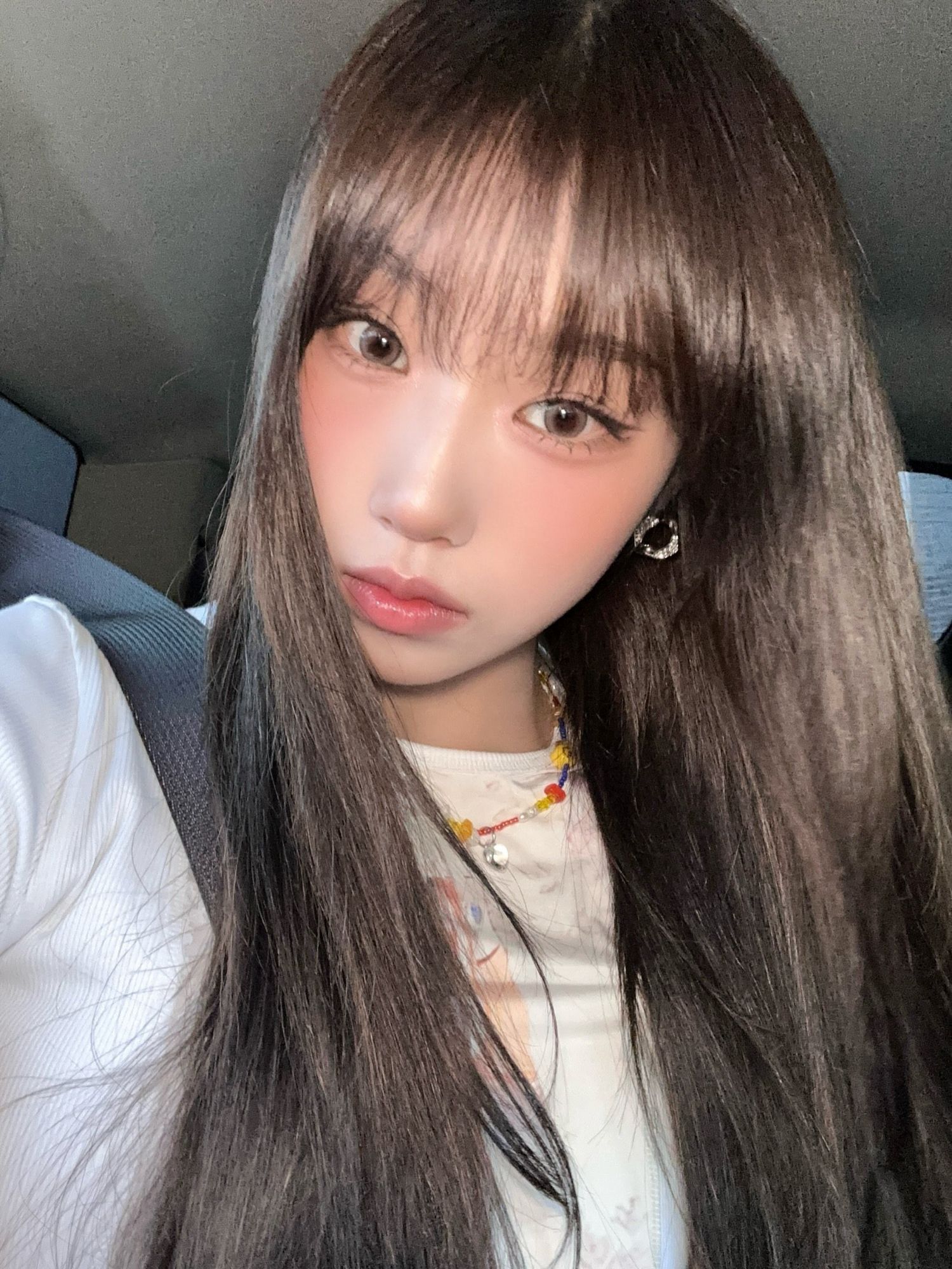 Recent activity shot of Choi Jungeun (izna)