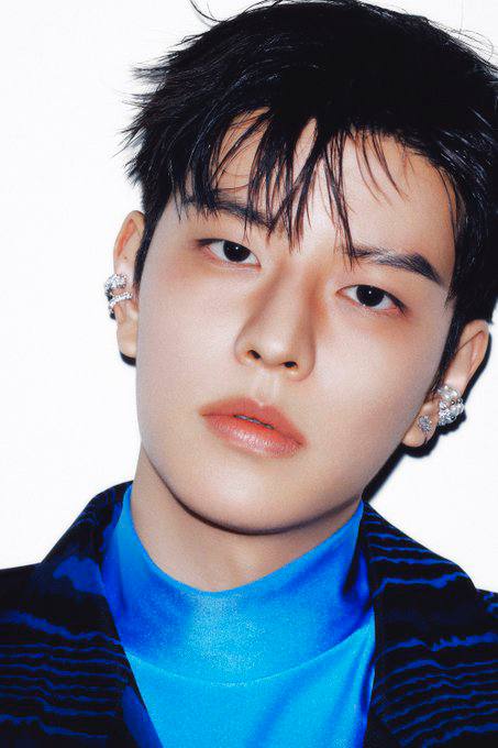 Latest photo of Seungmin (Stray Kids)