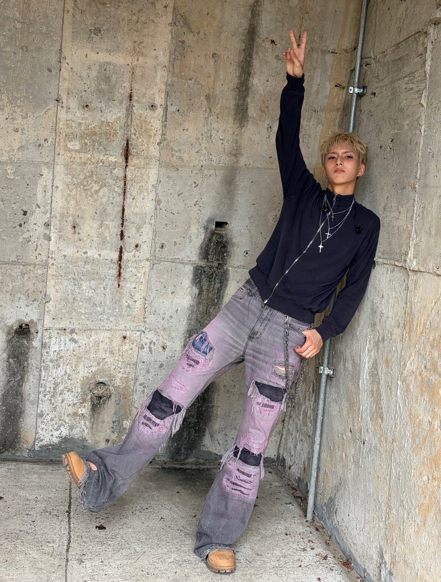 Latest photo of Xdinary Heroes