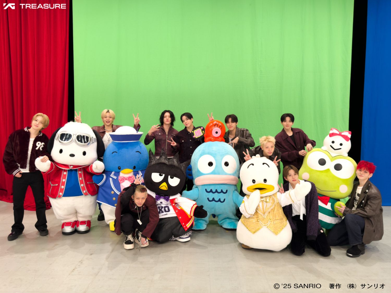 Behind-the-scenes cut of TREASURE