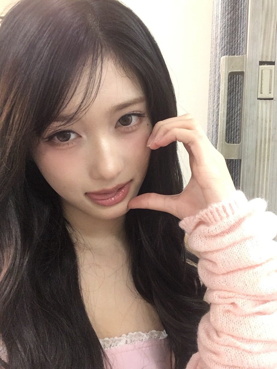 イソ (IVE)の最近の活動写真