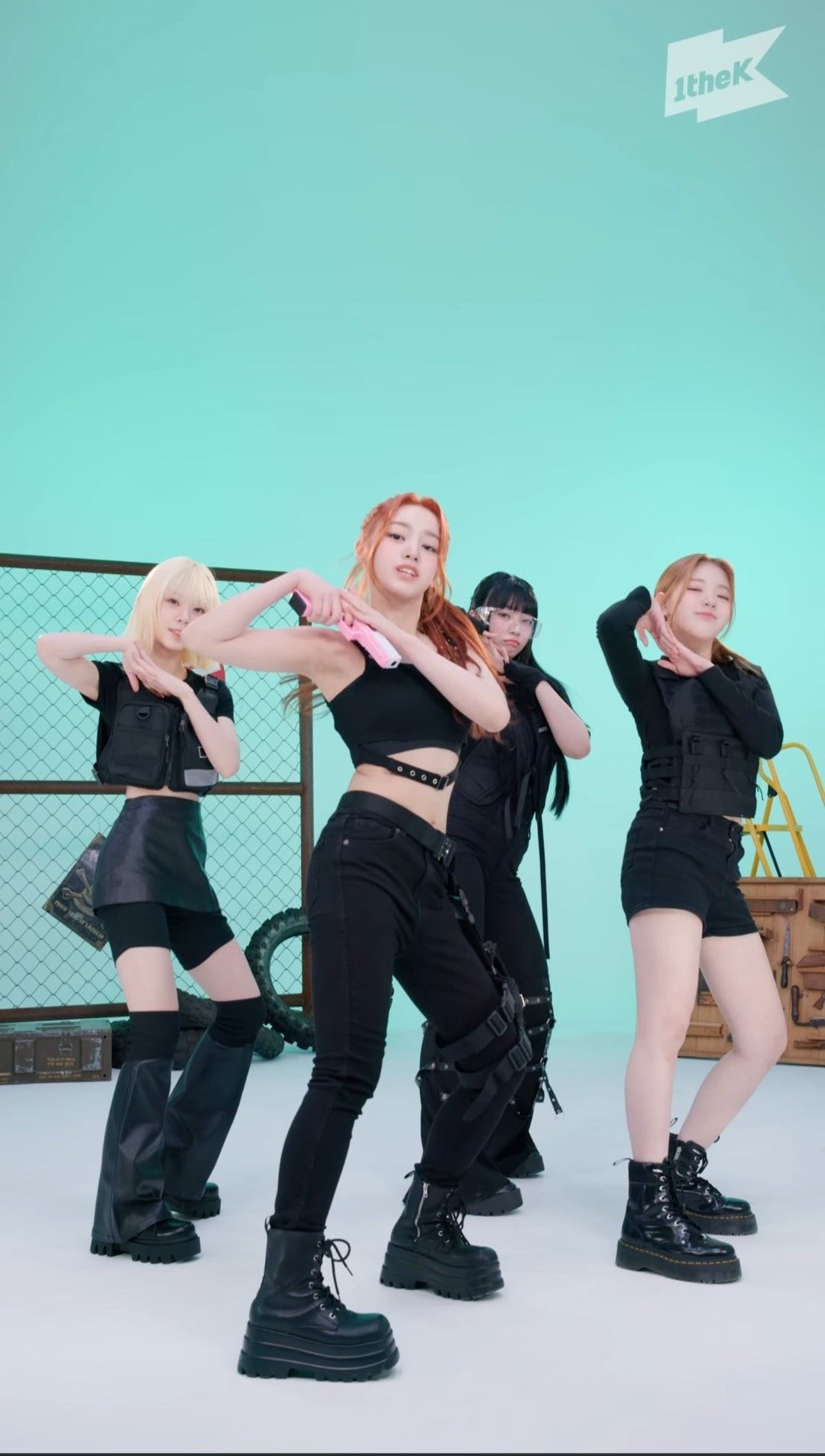 Behind-the-scenes cut of UNIS