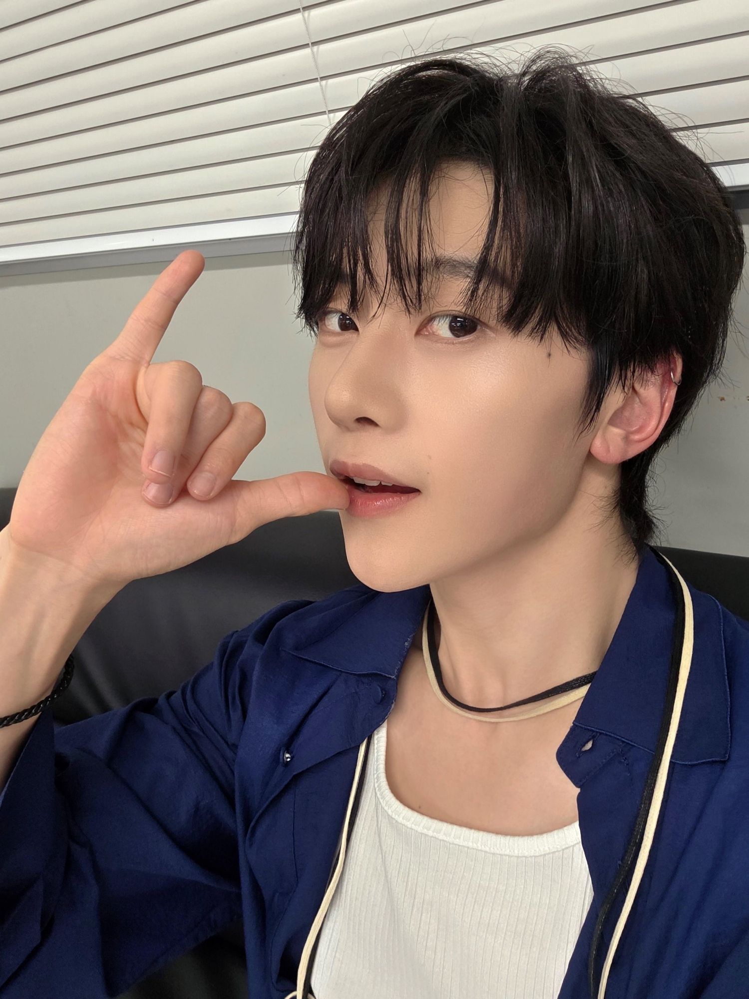 Recent activity shot of Seok Matthew (ZEROBASEONE)