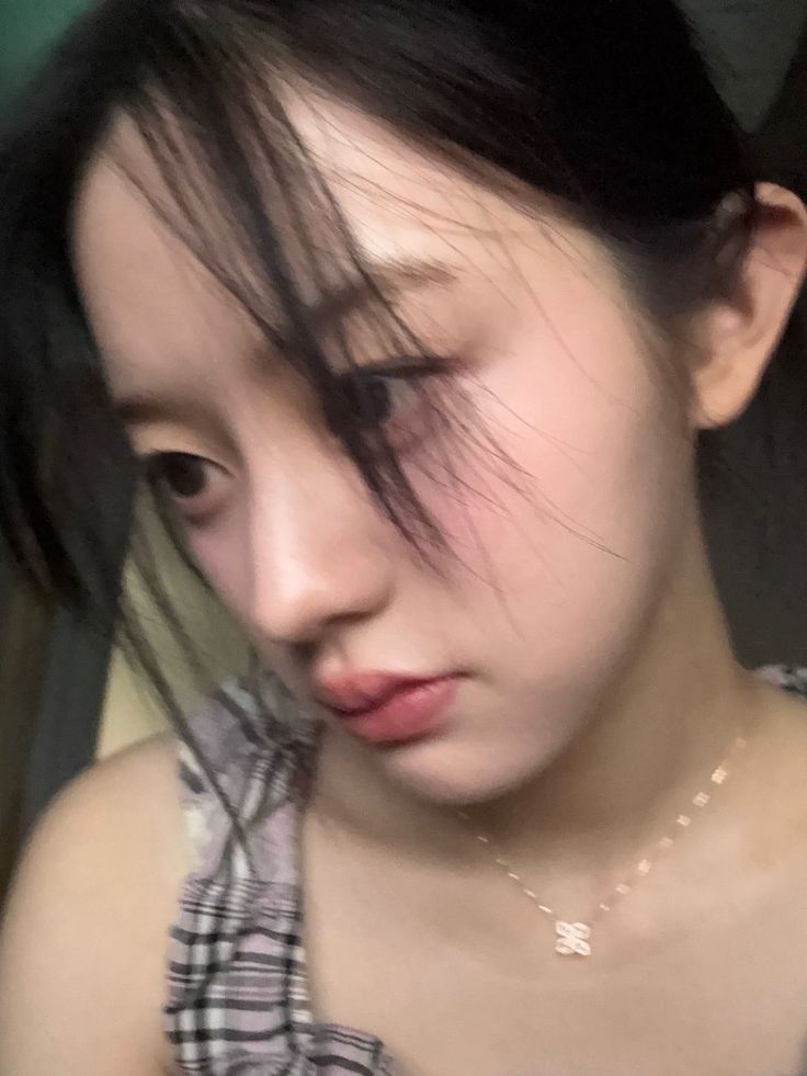 Recent activity shot of Minju (ILLIT)