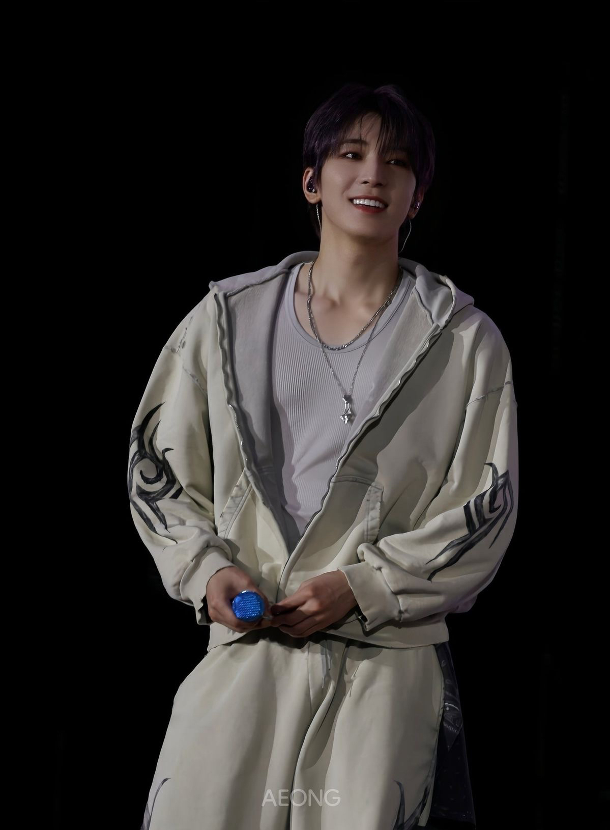 A moment captured by Wonwoo (SEVENTEEN)'s fan