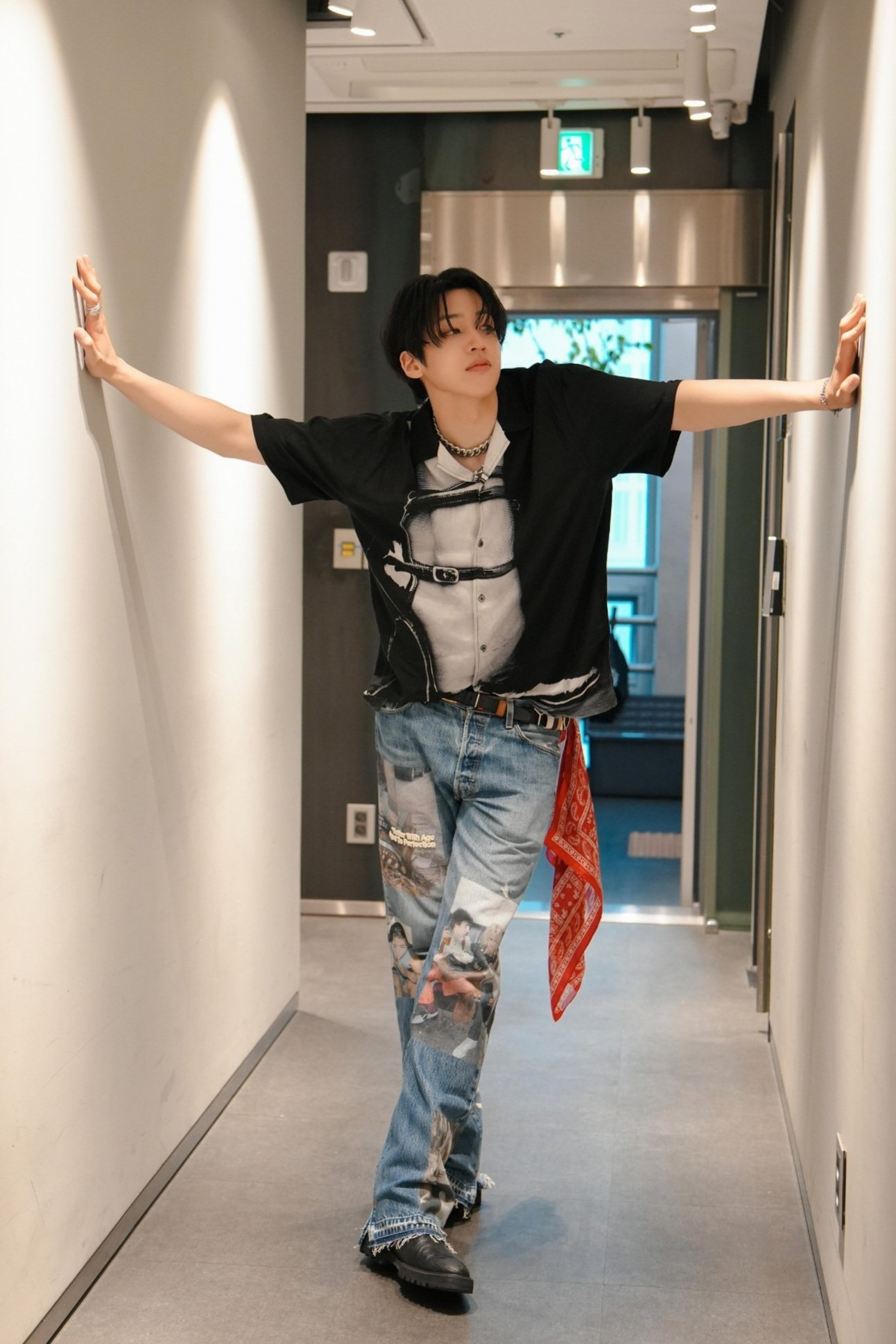 Recent activity shot of Wooseok (PENTAGON)