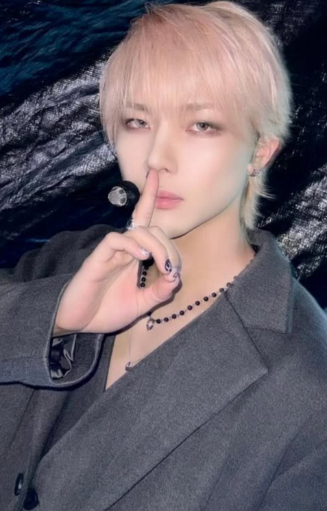 Recent activity shot of Nicholas (&TEAM)