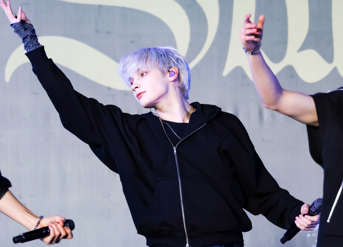 Behind-the-scenes cut of TOMORROW X TOGETHER