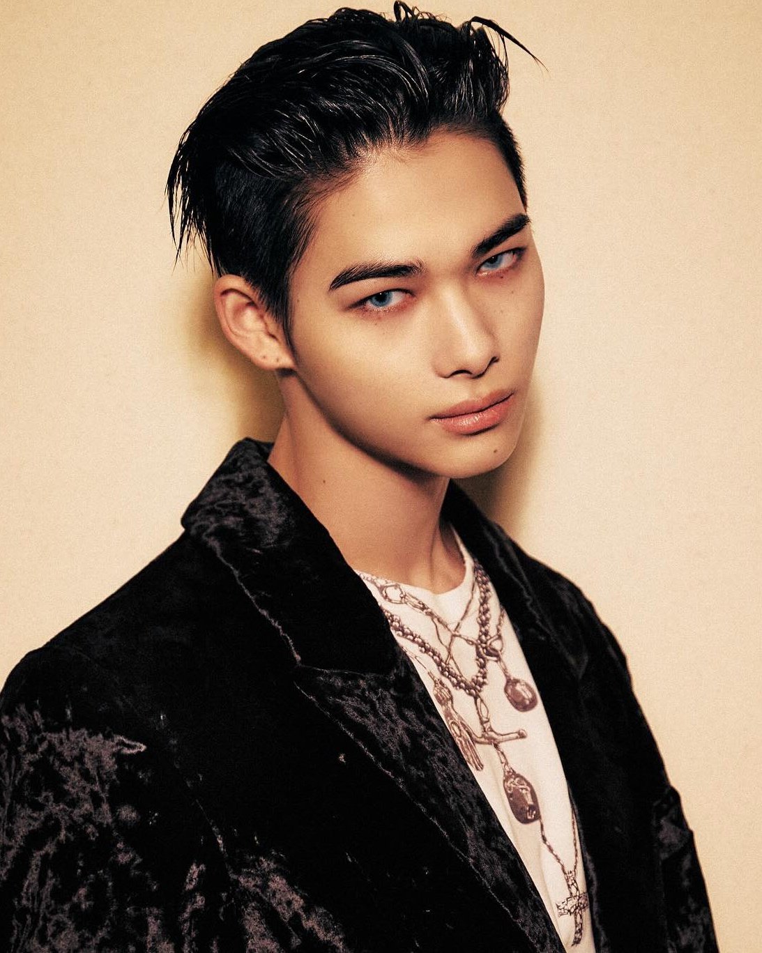 Latest photo of NI-KI (ENHYPEN)