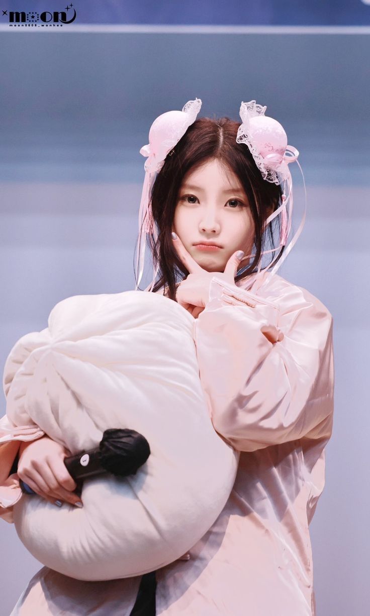 Latest photo of Wonhee (ILLIT)