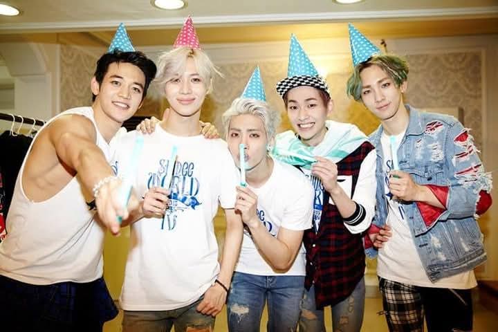 A moment captured by Key (SHINee)'s fan