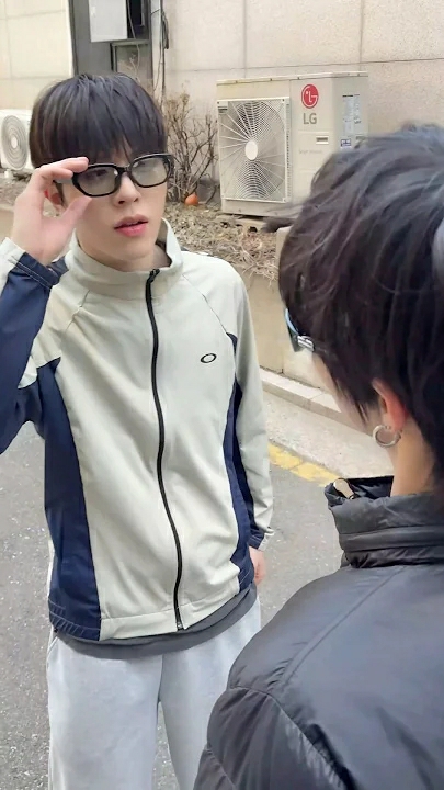 Behind-the-scenes cut of So Junghwan (TREASURE)