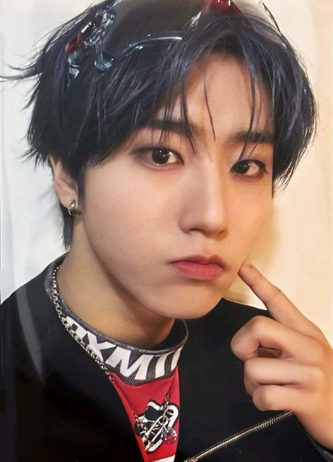 Recent activity shot of HAN (Stray Kids)