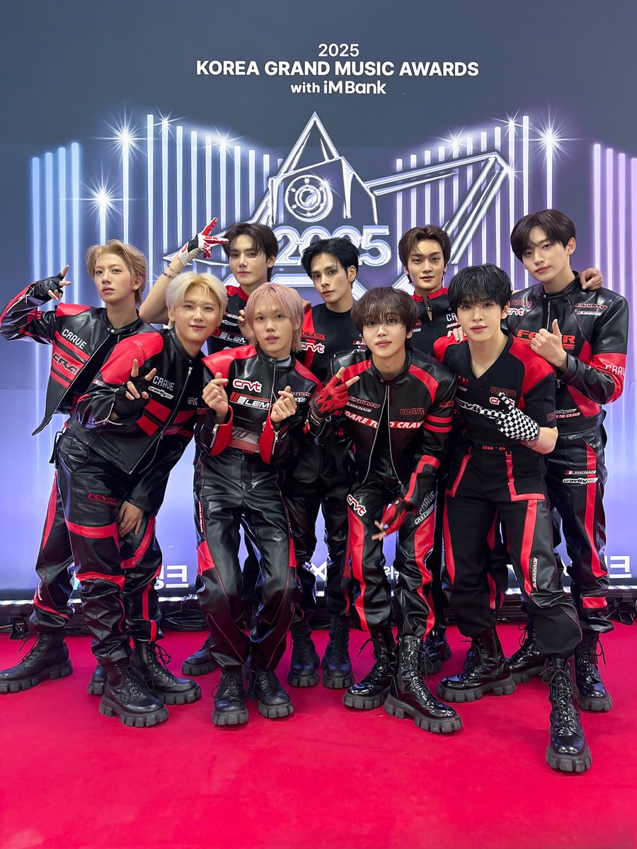 Latest photo of CRAVITY