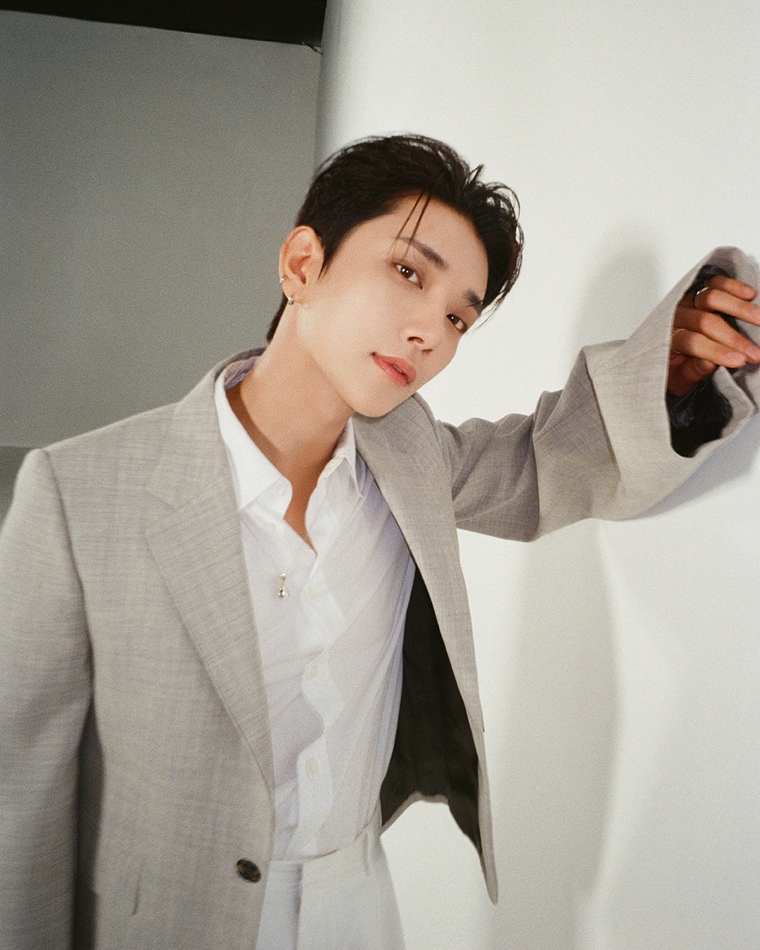 Recent activity shot of Joshua (SEVENTEEN)