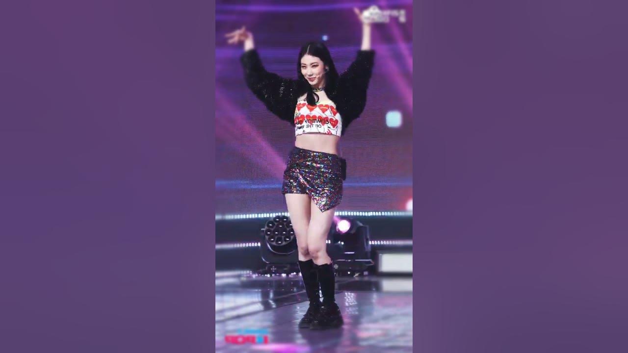 A moment captured by SECRET NUMBER's fan