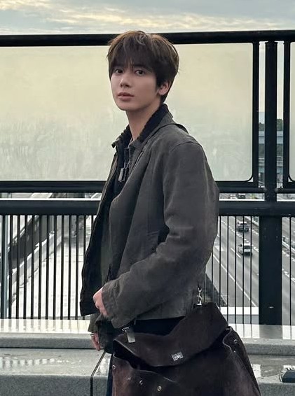 太顯 (TOMORROW X TOGETHER)的最新照片