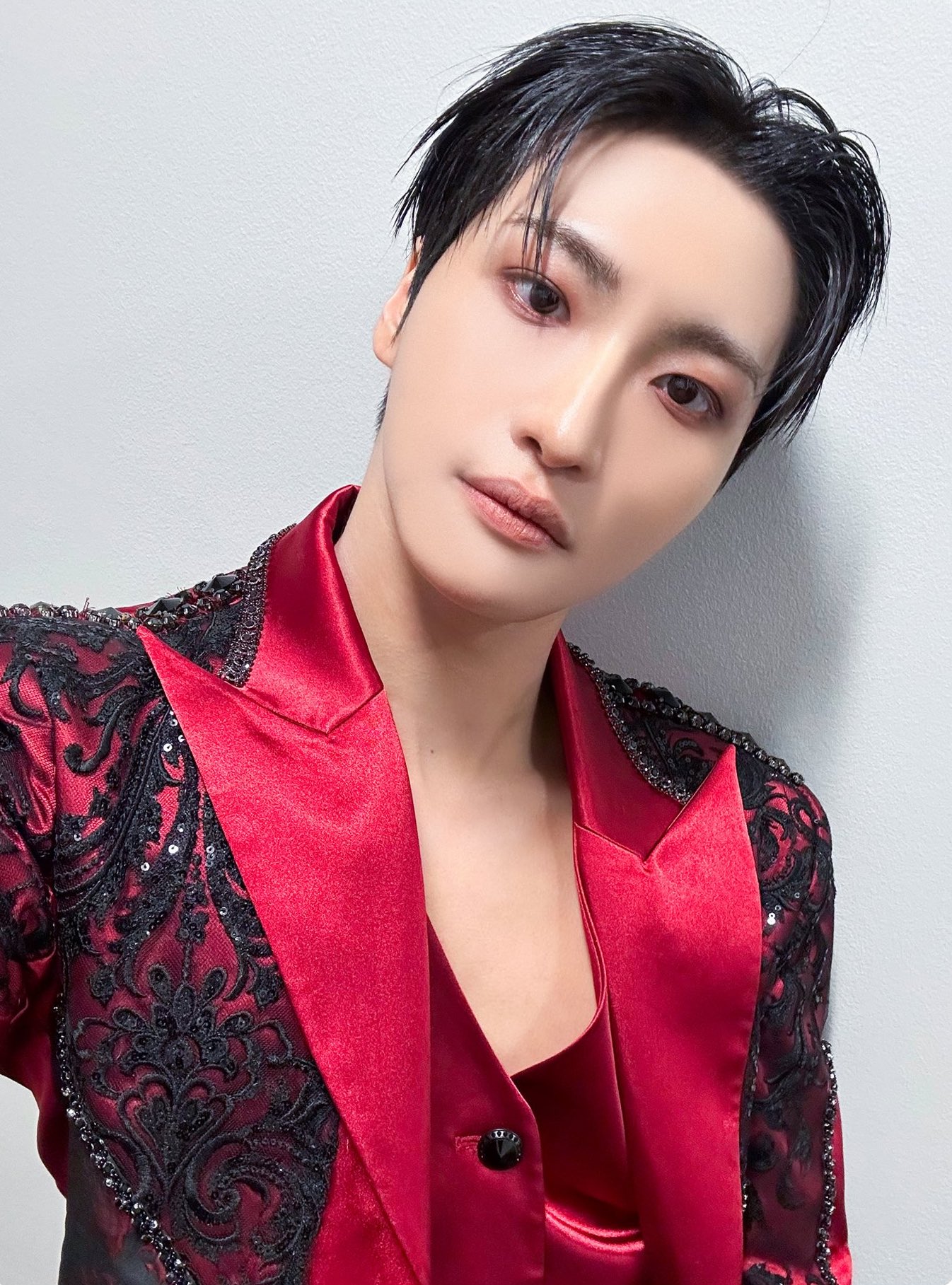 Behind-the-scenes cut of Seonghwa (ATEEZ)