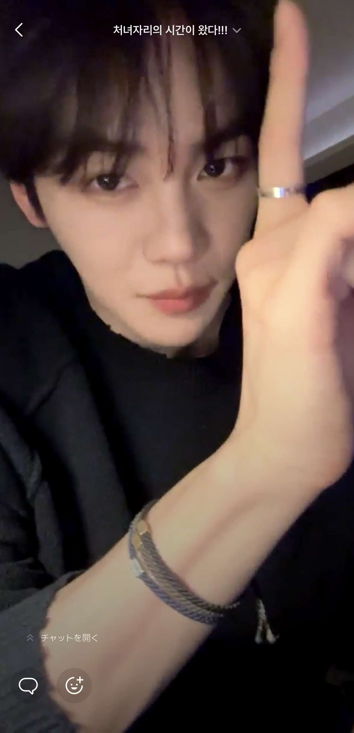 A moment captured by Kim Gyuvin (ZEROBASEONE)'s fan