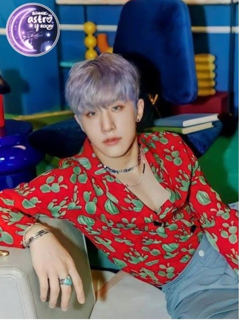 Latest photo of Jinjin (ASTRO)