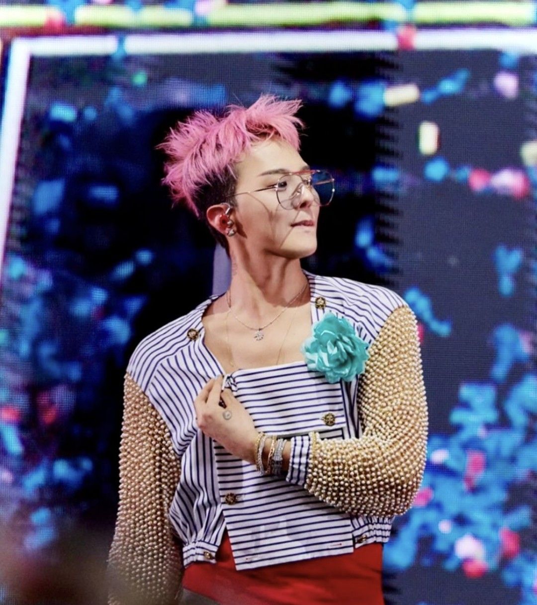 A moment captured by G-DRAGON (BIGBANG)'s fan