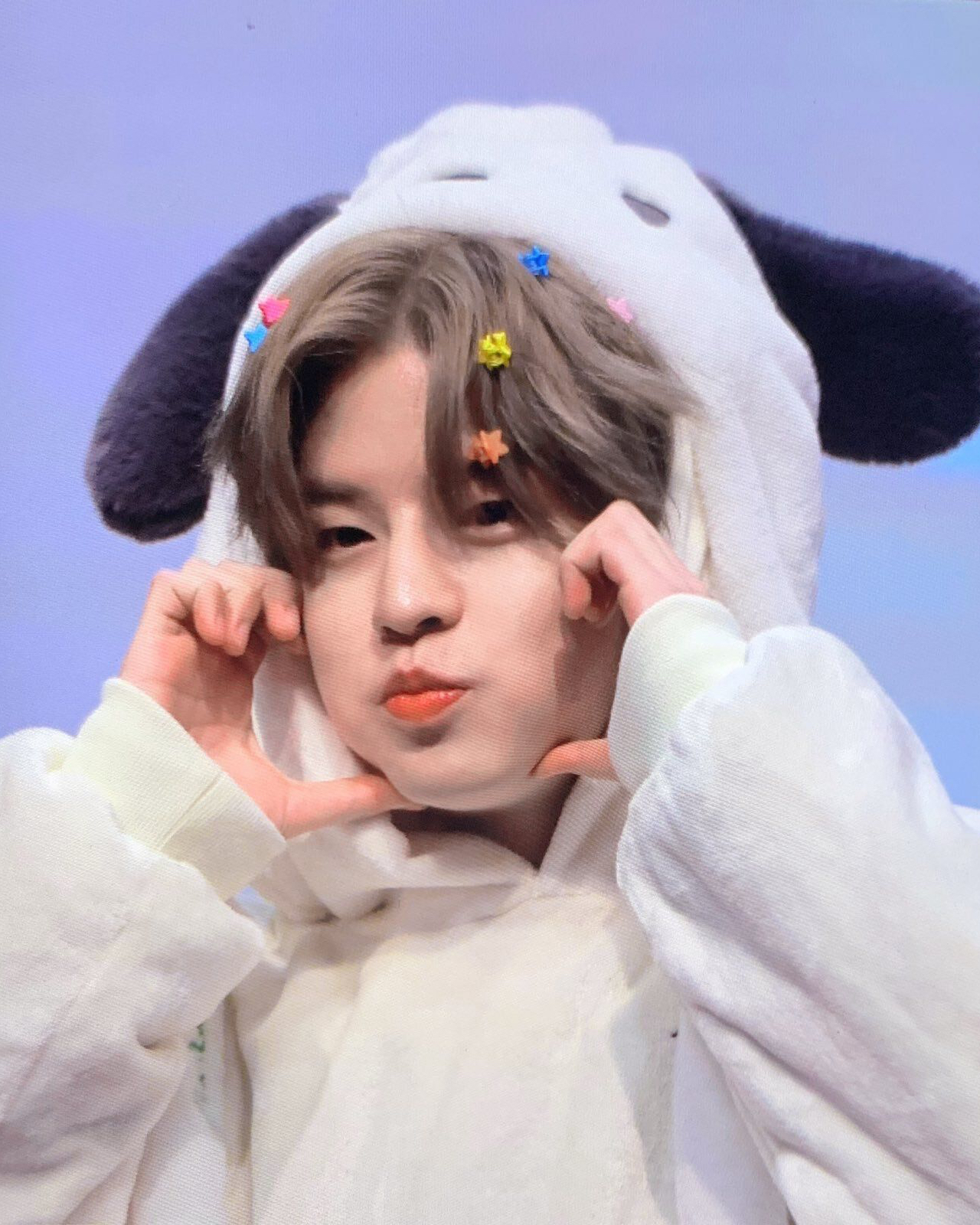 Behind-the-scenes cut of Seungmin (Stray Kids)
