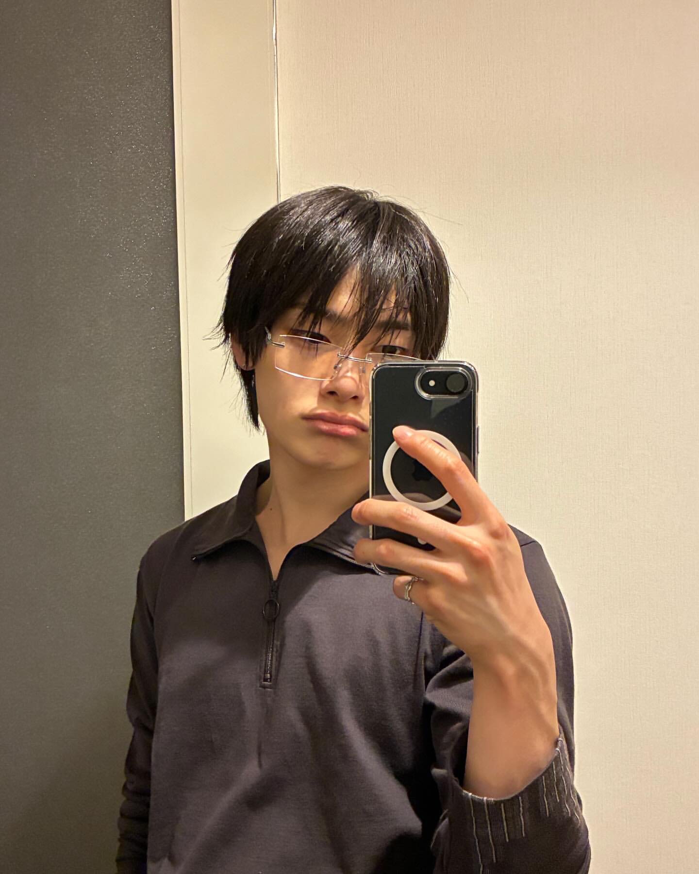 Behind-the-scenes cut of I.N (Stray Kids)