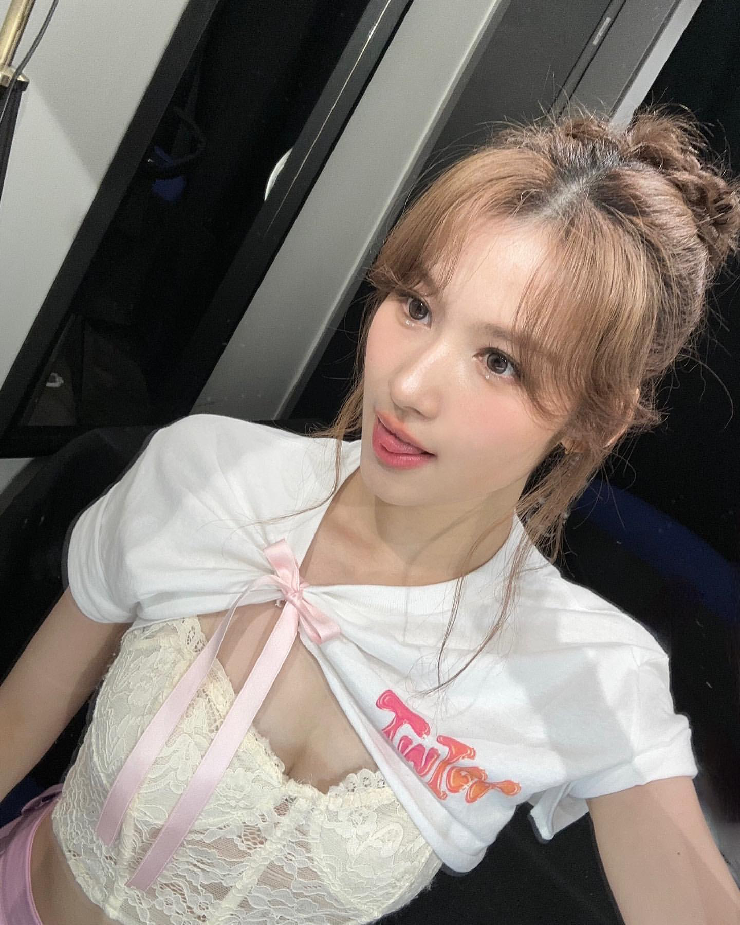 Sana (TWICE)粉絲拍下的瞬間