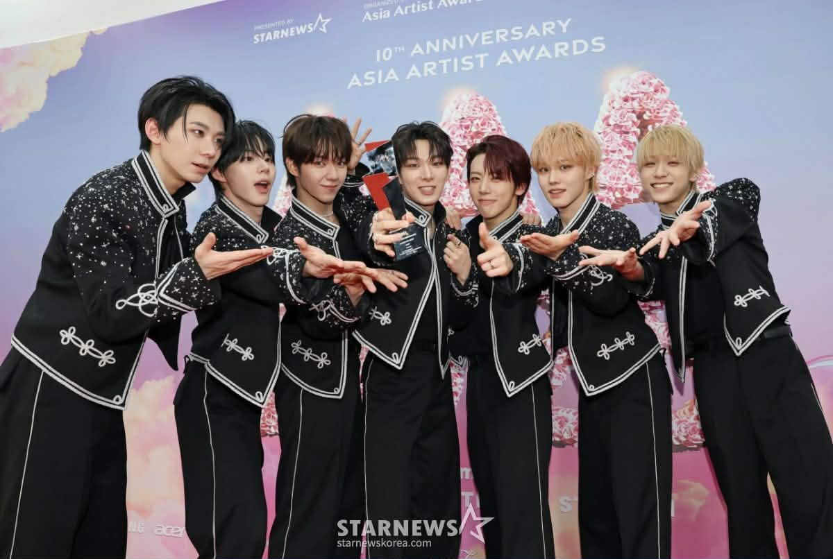 Behind-the-scenes cut of AHOF