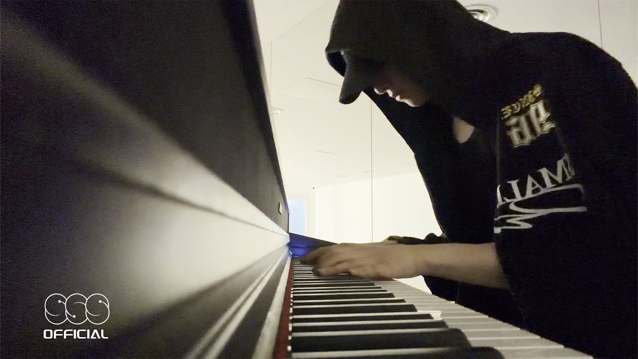 A moment captured by Chen Kaiwen's fan