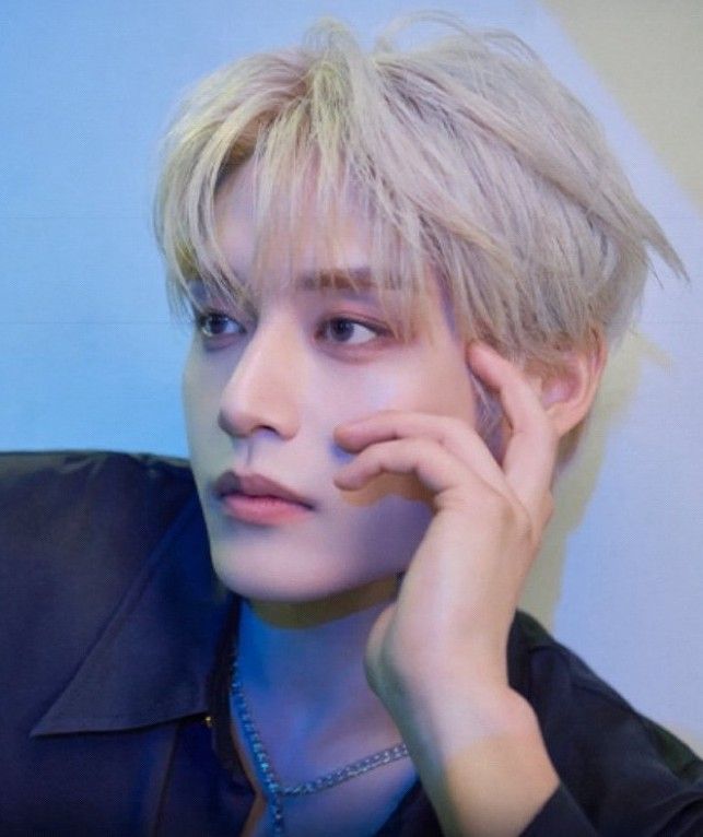 Latest photo of Kim Jiwoong (ZEROBASEONE)