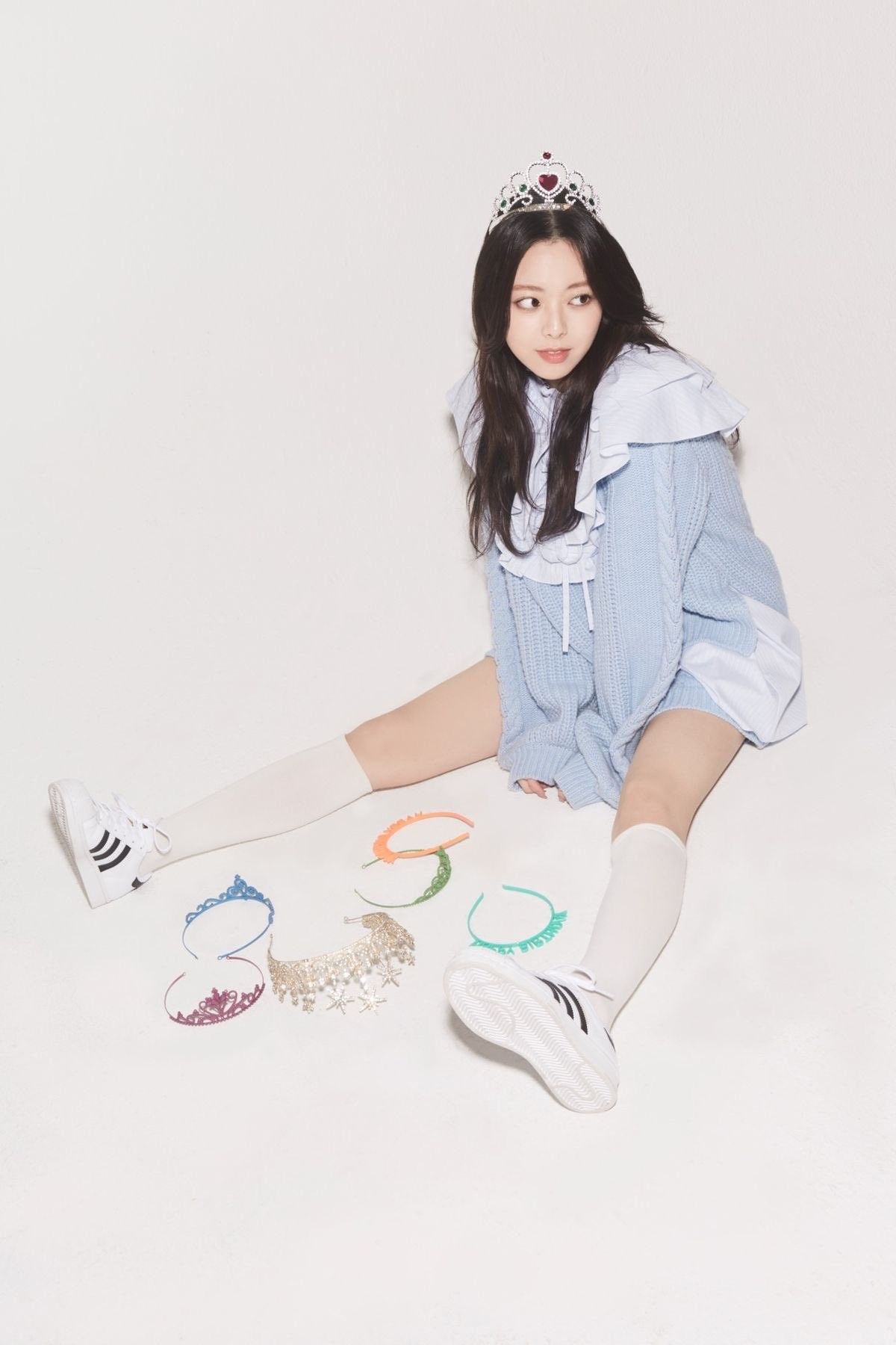 Recent activity shot of Yuna (ITZY)