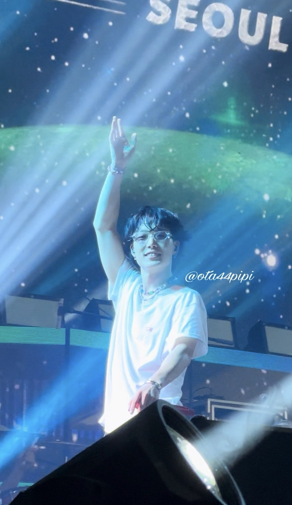 Fandom-recommended wallpaper image of BOBBY (iKON)